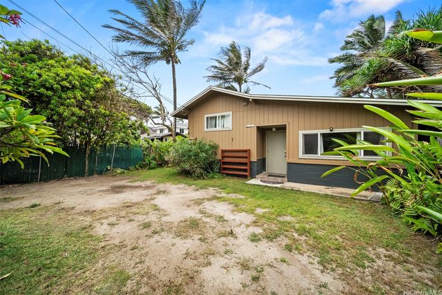 54-217 Kamehameha Highway, Hauula, HI 96717