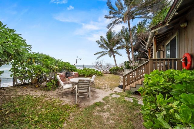 54-217 Kamehameha Highway, Hauula, HI 96717