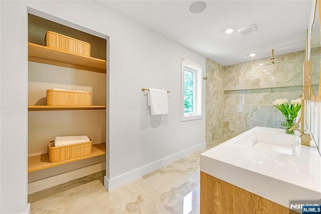 429 Riverside Avenue, Rutherford, NJ 07070