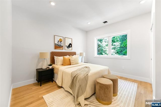 429 Riverside Avenue, Rutherford, NJ 07070