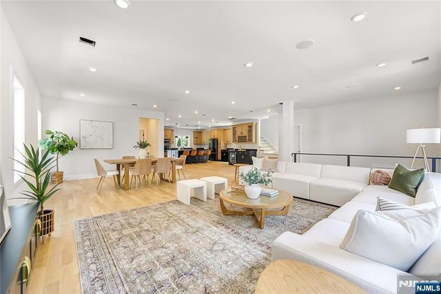 429 Riverside Avenue, Rutherford, NJ 07070