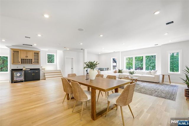 429 Riverside Avenue, Rutherford, NJ 07070