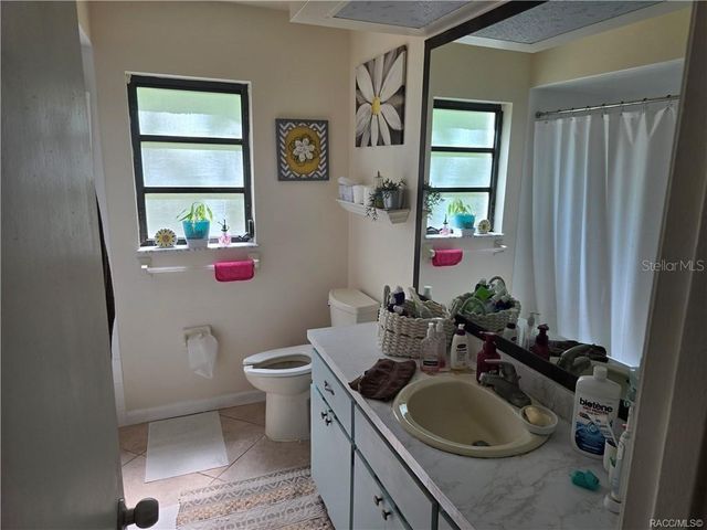 1 HOLLY COURT, Homosassa, FL 34446