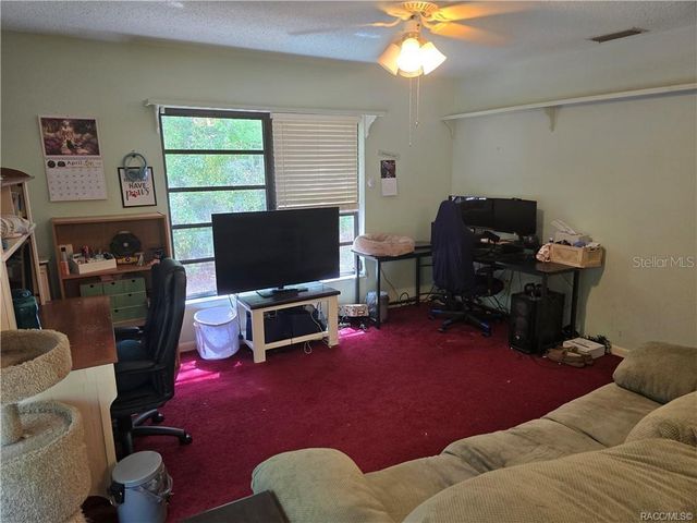 1 HOLLY COURT, Homosassa, FL 34446