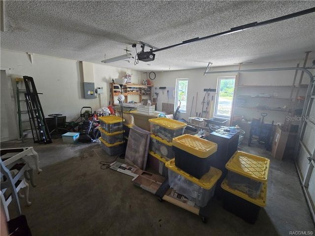 1 HOLLY COURT, Homosassa, FL 34446