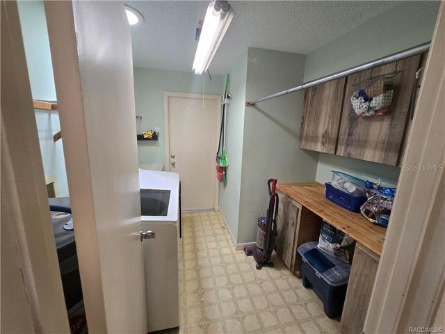1 HOLLY COURT, Homosassa, FL 34446