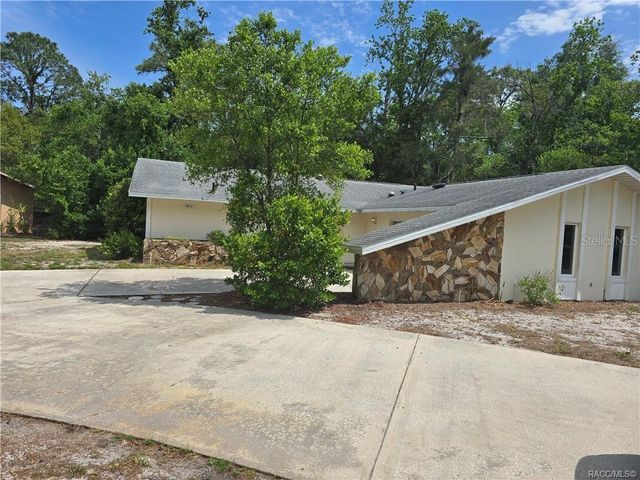 1 HOLLY COURT, Homosassa, FL 34446