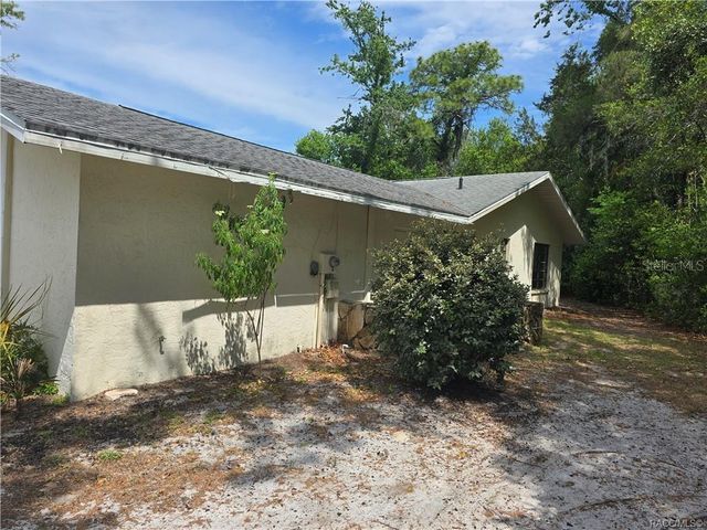 1 HOLLY COURT, Homosassa, FL 34446