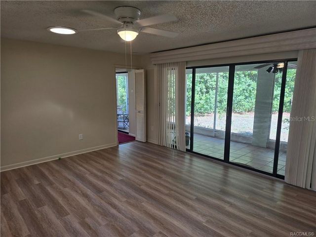 1 HOLLY COURT, Homosassa, FL 34446
