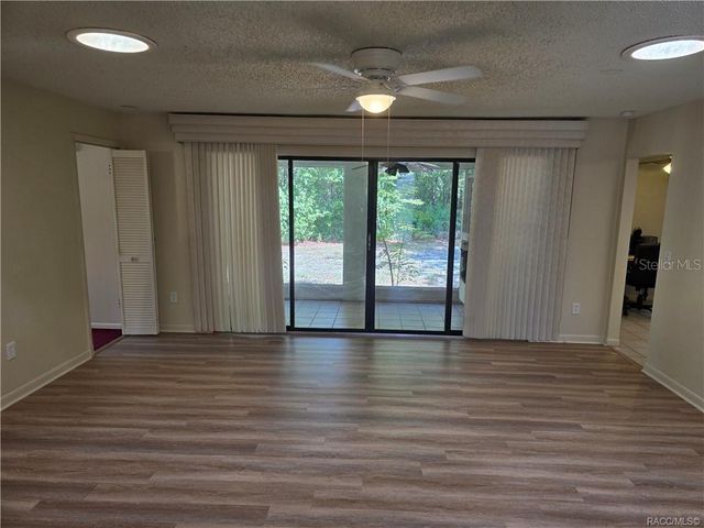 1 HOLLY COURT, Homosassa, FL 34446