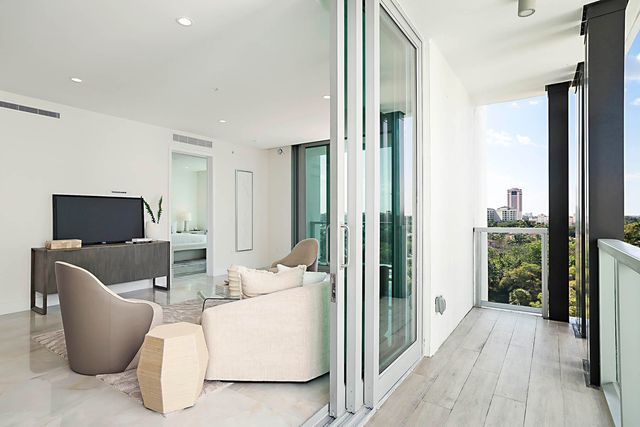 485 E Royal Palm Road 804, Boca Raton, FL 33432