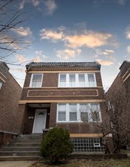 2115 Wesley Avenue 1, Berwyn, IL 60402