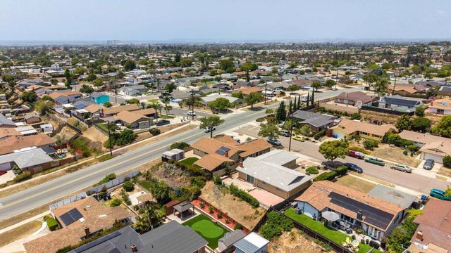 310 E Moss Street, Chula Vista, CA 91911