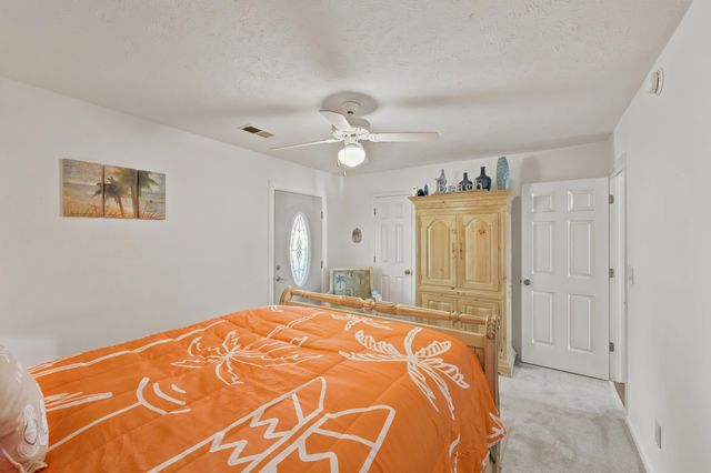 938 Tiffany Ln., North Myrtle Beach, SC 29582