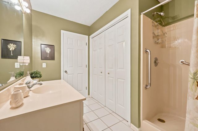 938 Tiffany Ln., North Myrtle Beach, SC 29582