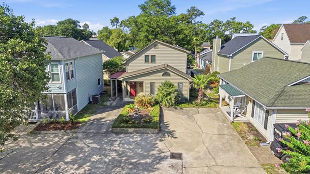 938 Tiffany Ln., North Myrtle Beach, SC 29582