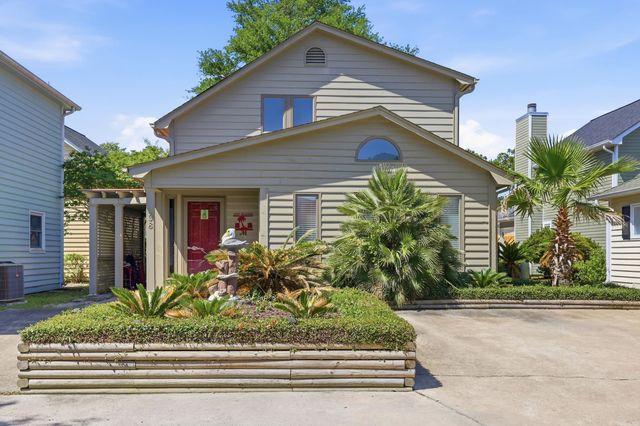 938 Tiffany Ln., North Myrtle Beach, SC 29582