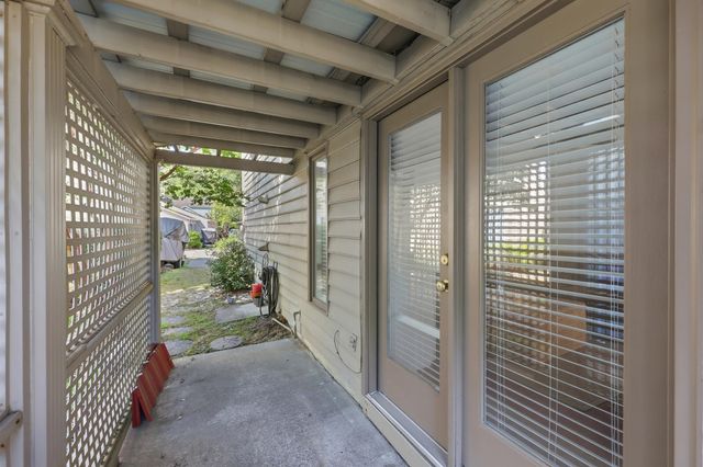 938 Tiffany Ln., North Myrtle Beach, SC 29582