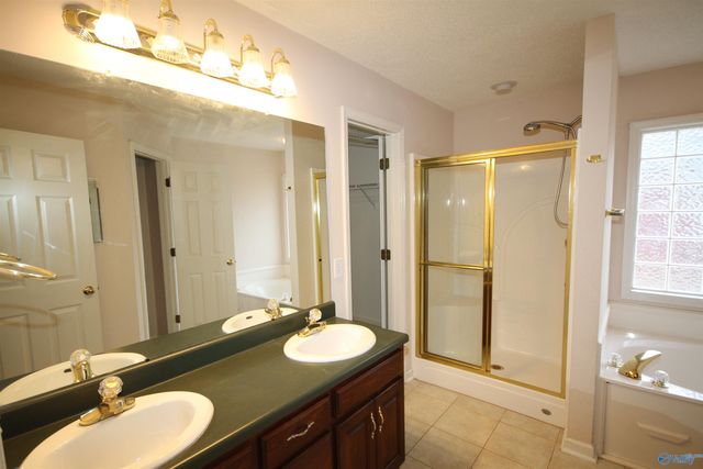 143 Preswick Place, Huntsville, AL 35749