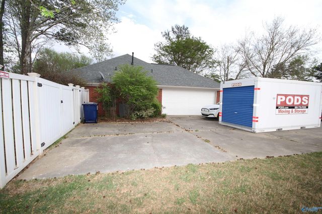 143 Preswick Place, Huntsville, AL 35749