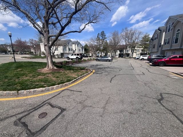 66 Witherspoon Ct, Morris Twp., NJ 07960