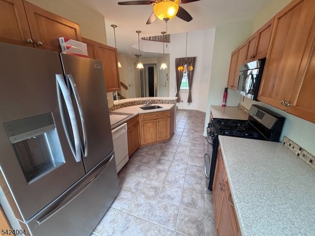 66 Witherspoon Ct, Morris Twp., NJ 07960
