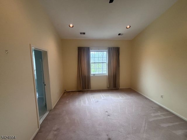 66 Witherspoon Ct, Morris Twp., NJ 07960