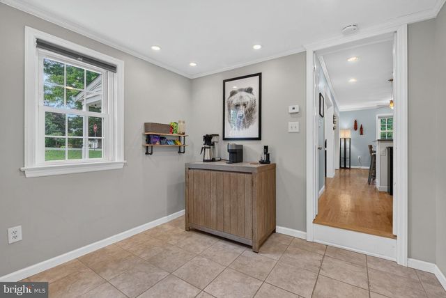 972 SKYLINE DR, Lancaster, PA 17601