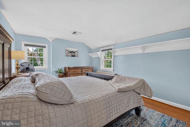 972 SKYLINE DR, Lancaster, PA 17601