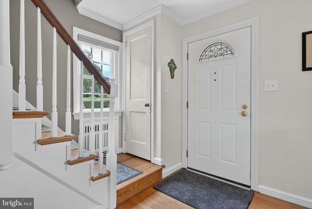 972 SKYLINE DR, Lancaster, PA 17601