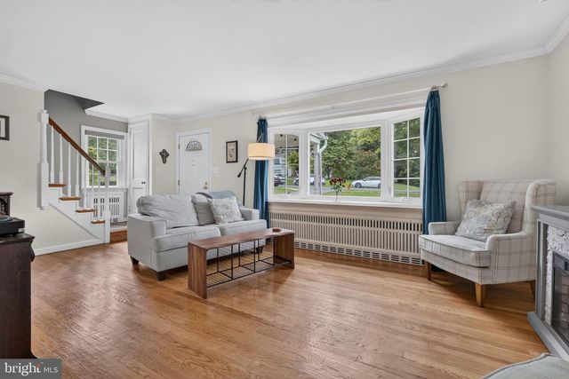 972 SKYLINE DR, Lancaster, PA 17601
