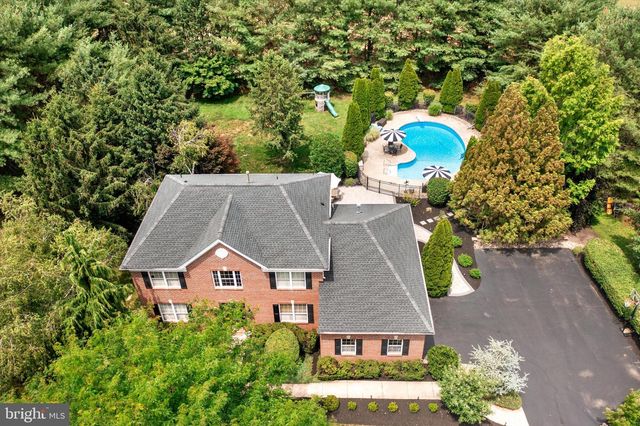 65 CLIFFWOOD DR, Allentown, NJ 08501