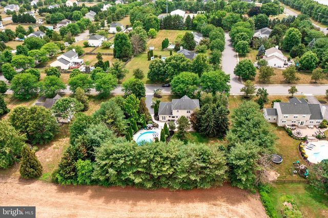 65 CLIFFWOOD DR, Allentown, NJ 08501