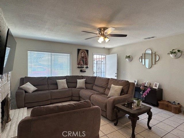 7714 Acacia, Fontana, CA 92336