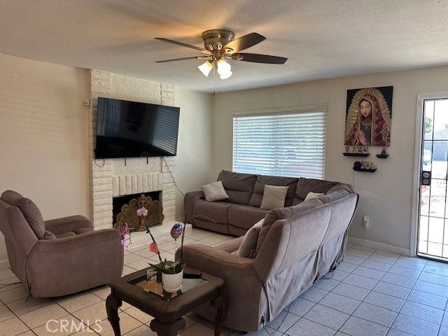 7714 Acacia, Fontana, CA 92336