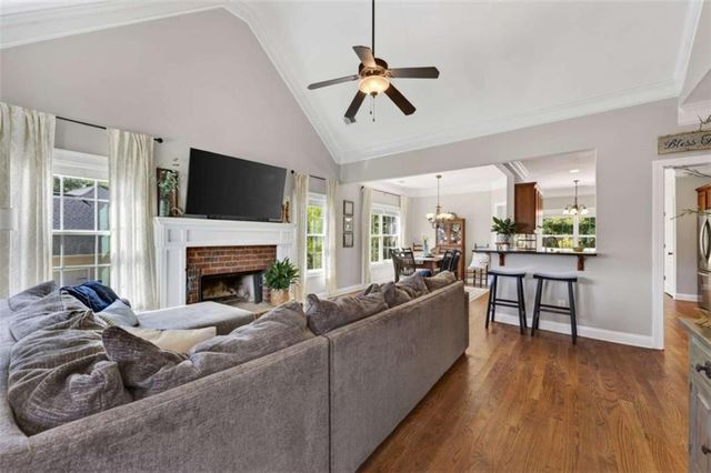 85 Maple Leaf Drive, Oxford, GA 30054