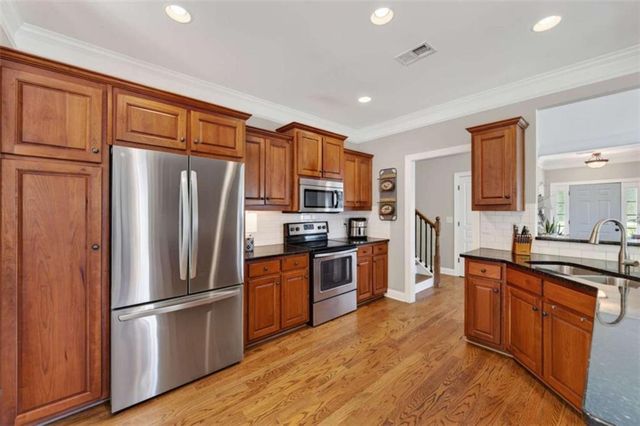 85 Maple Leaf Drive, Oxford, GA 30054