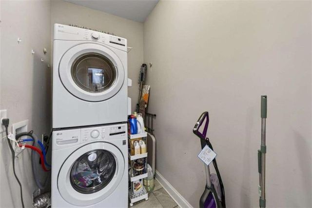 85 Maple Leaf Drive, Oxford, GA 30054