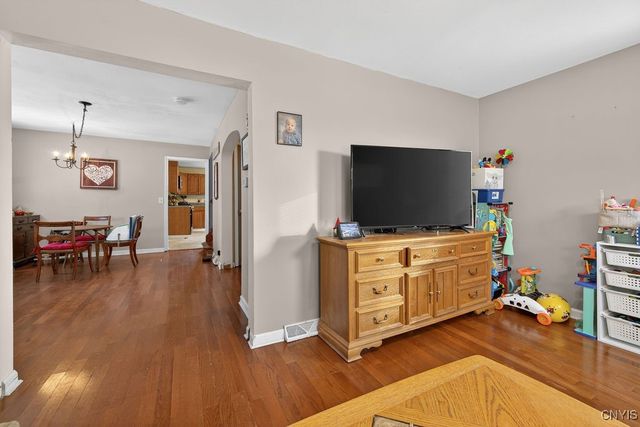 108 Upton Street, Dewitt, NY 13057