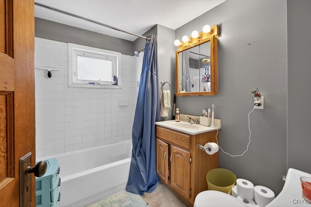 108 Upton Street, Dewitt, NY 13057