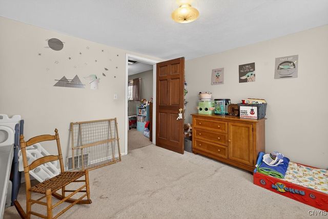 108 Upton Street, Dewitt, NY 13057