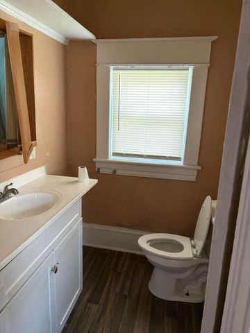 1131 Loudon AVE NW, Roanoke, VA 24017