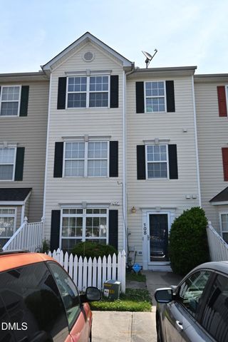 8640 Neuse Landing Lane 105, Raleigh, NC 27616