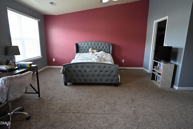 8640 Neuse Landing Lane 105, Raleigh, NC 27616