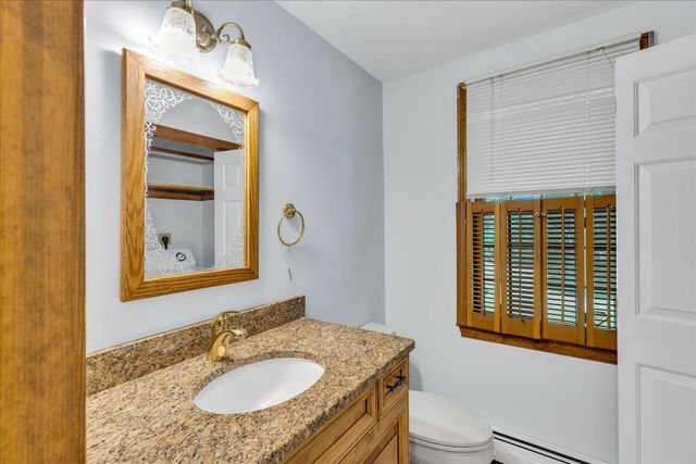94 Stratford Lane, Yarmouth Port, MA 02675