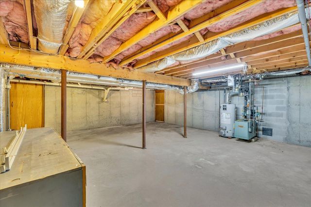 94 Stratford Lane, Yarmouth Port, MA 02675