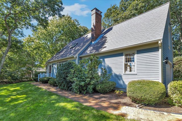 94 Stratford Lane, Yarmouth Port, MA 02675