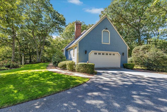 94 Stratford Lane, Yarmouth Port, MA 02675