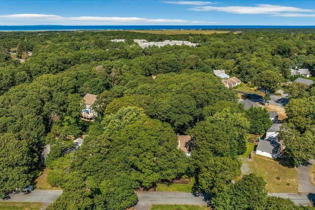 94 Stratford Lane, Yarmouth Port, MA 02675