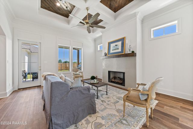 400 Villager Avenue, Scott, LA 70583